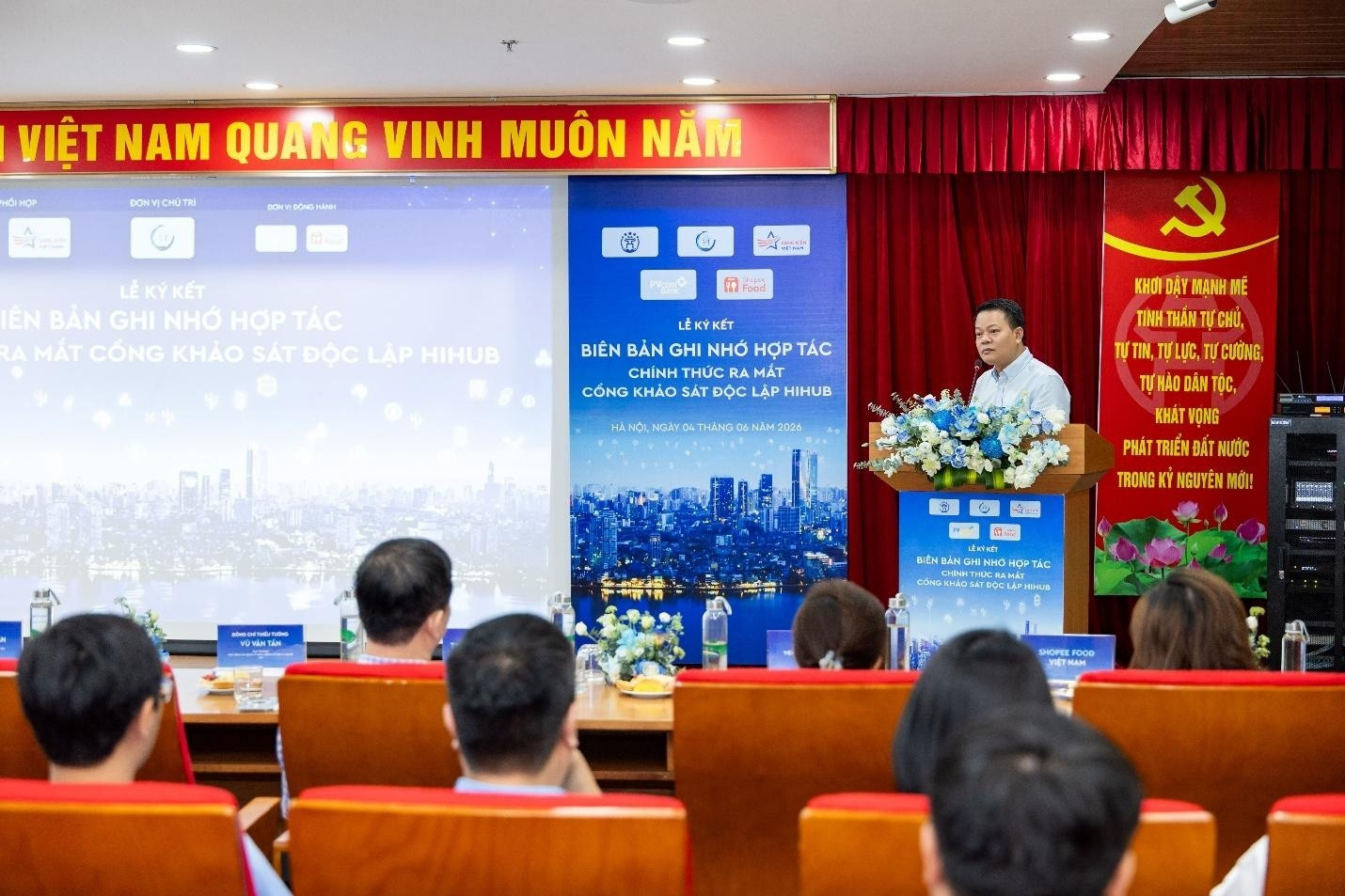 Đã có Cổng khảo sát độc lập để người dân đánh giá dịch vụ công Hà Nội