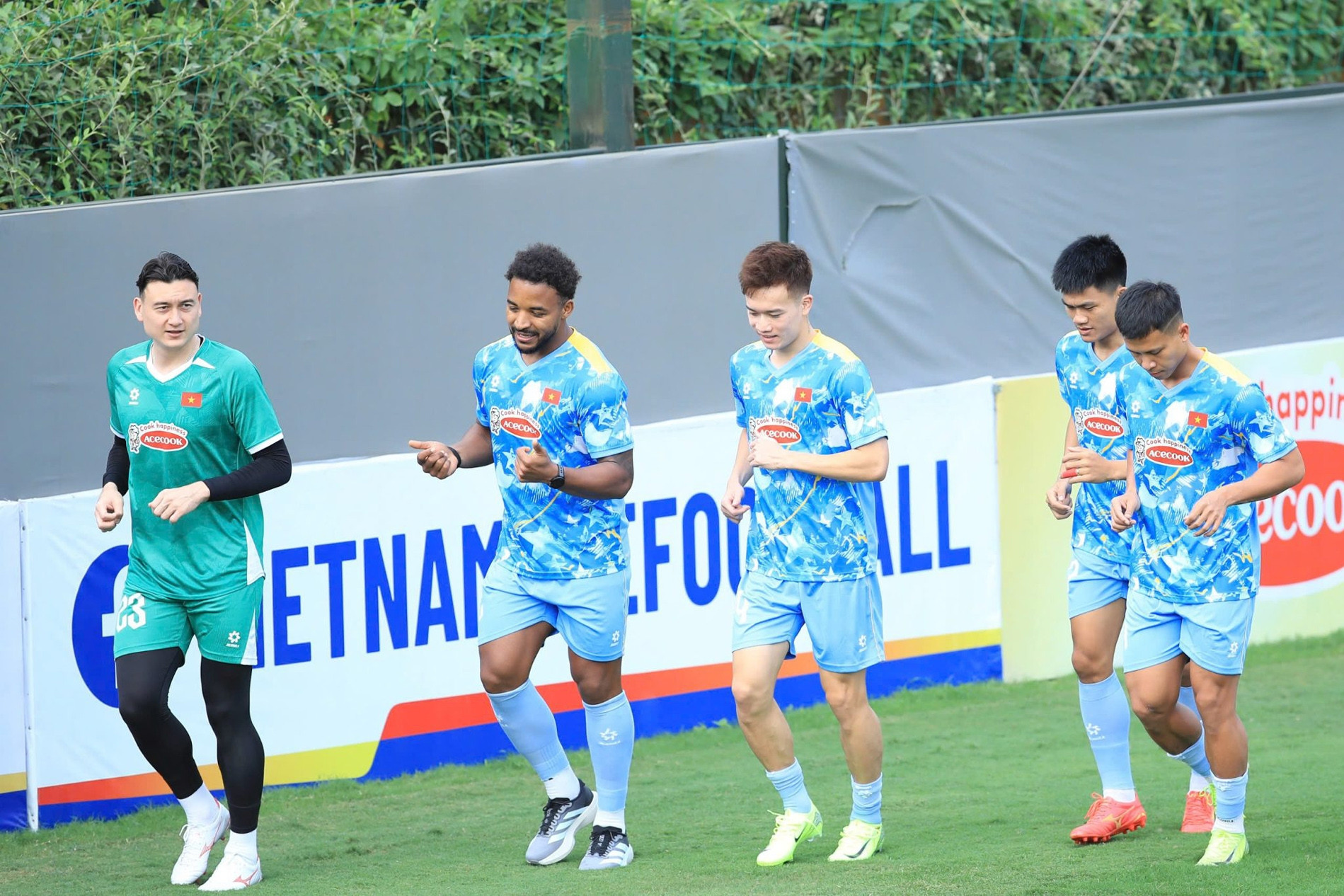 Danh sách tuyển Việt Nam: Ít tân binh, liệu có đáng lo?