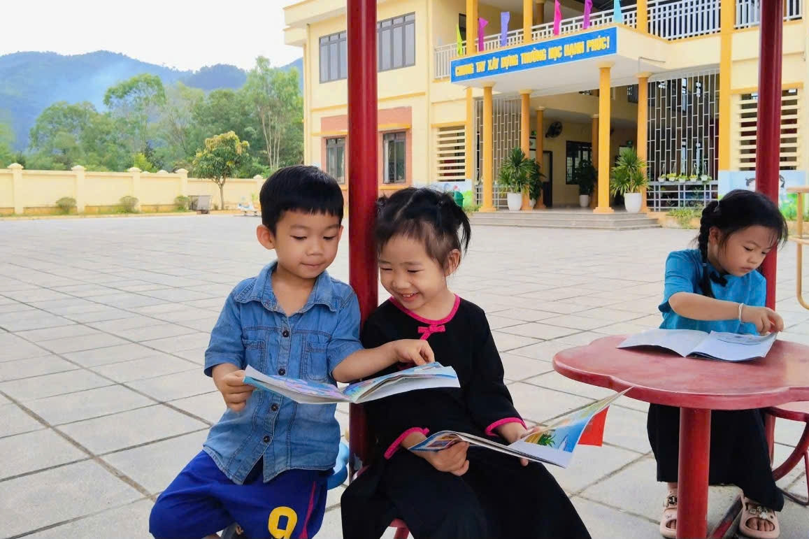 Đi học hè được hỗ trợ tiền ăn, giáo viên có kinh phí dạy hè