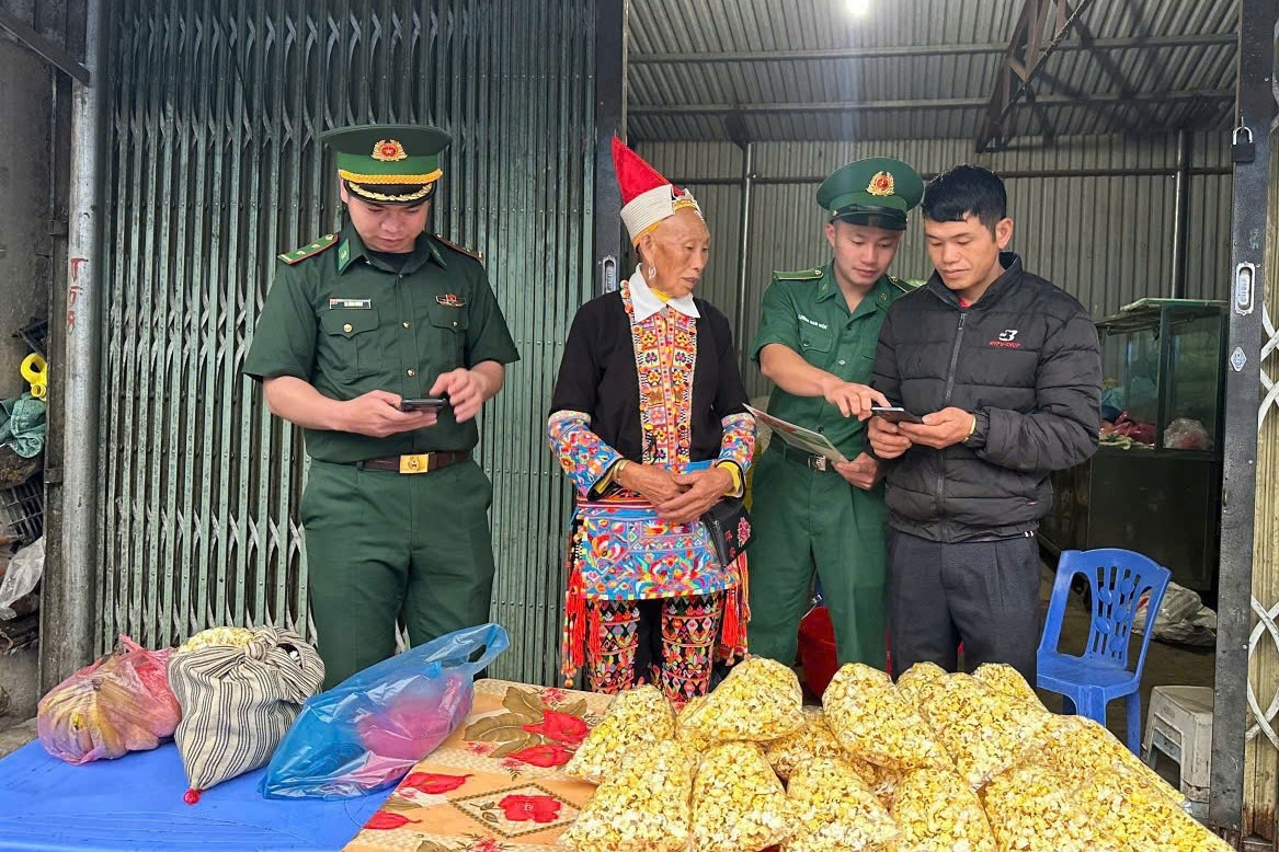 Phổ cập kỹ năng công nghệ số để người dân ở khu vực khó được tiếp cận tri thức