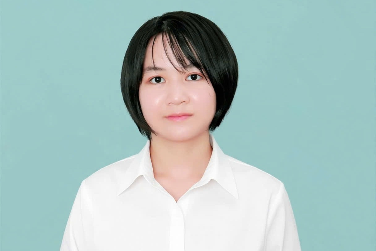 Quỳnh Giang
6.jpg