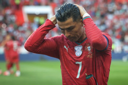 Ronaldo Bo Dao Nha Nigeria.jpg