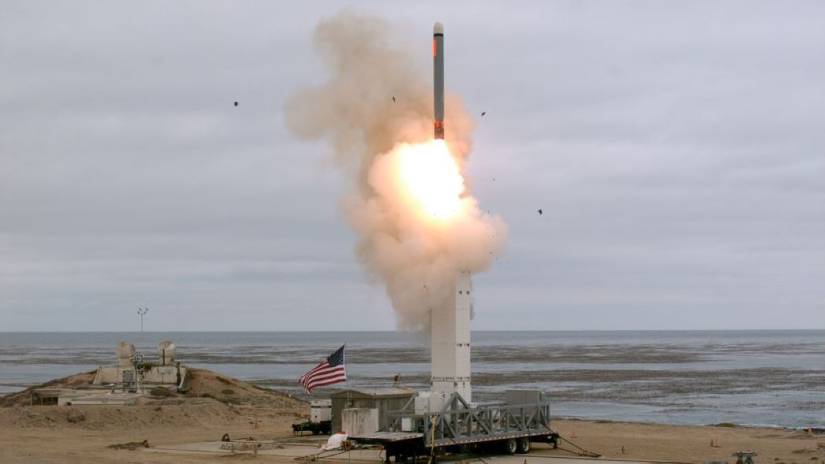 Tên lửa Tomahawk 2.jpg