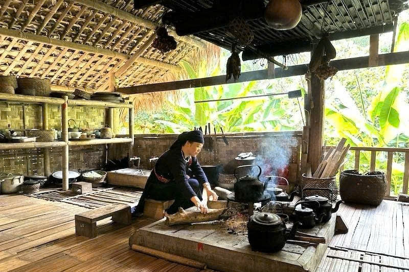 Vì sao người Tày không bao giờ để bếp lửa tắt?