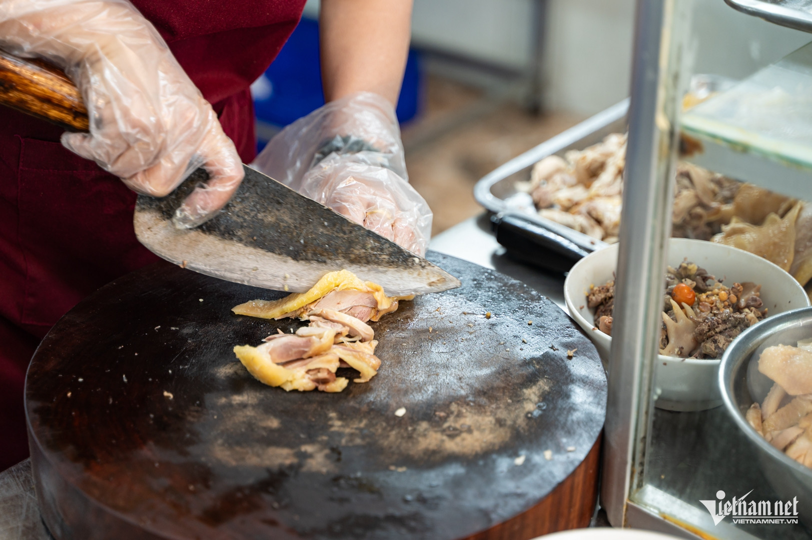 https://static-images.vnncdn.net/vps_images_publish/000001/000003/2026/6/15/w-pho-ga-nguyet-michelin-1343.jpg