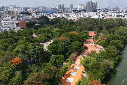 Cận cảnh quân đội 'siêu âm' lòng đất tìm mộ liệt sĩ ở công viên Lê Thị Riêng