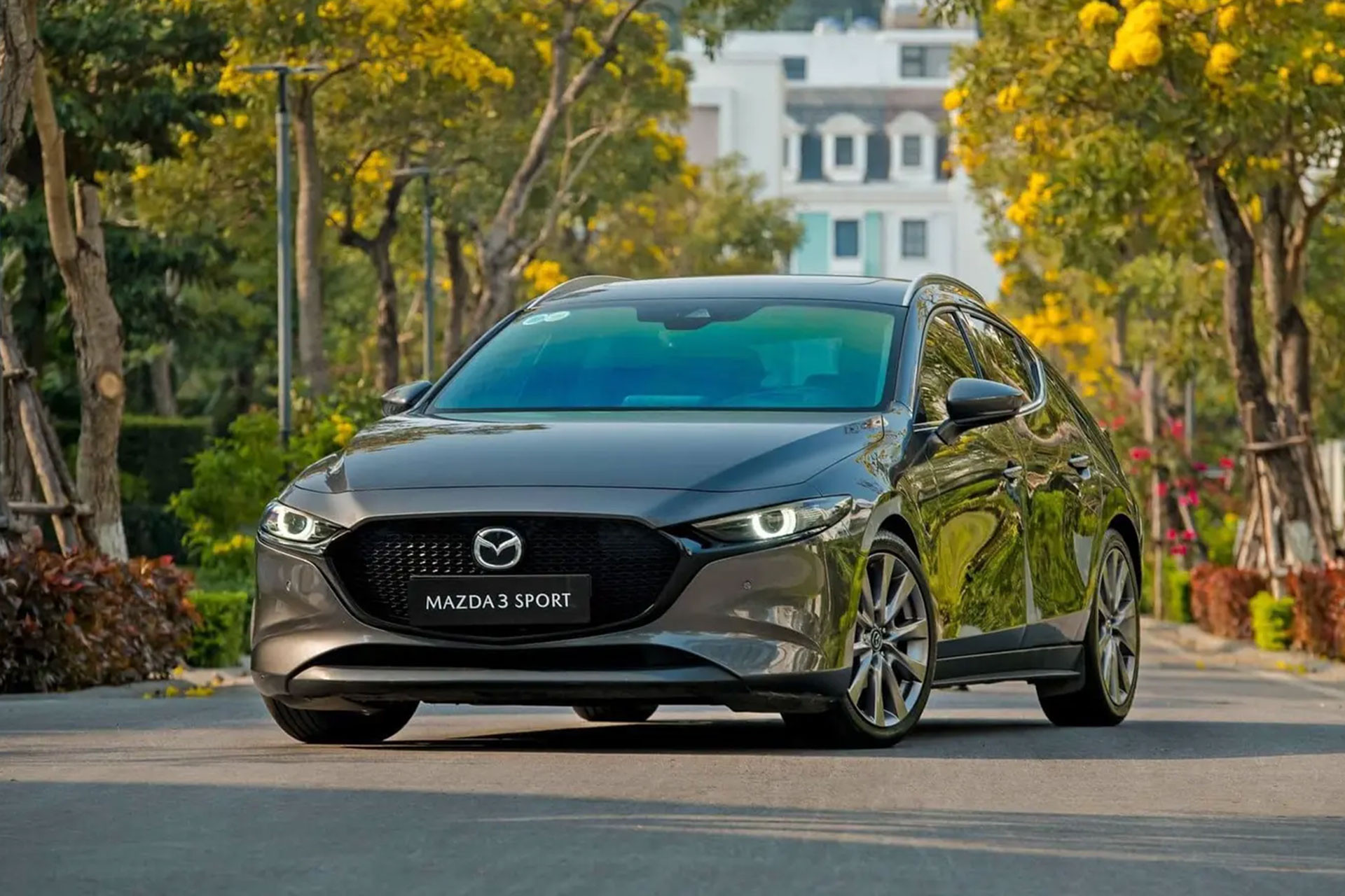 https://static-images.vnncdn.net/vps_images_publish/000001/000003/2026/6/16/mazda3-1826.jpg