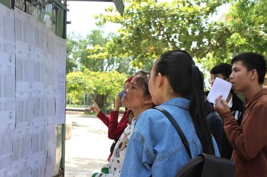 Loạt trường có thí sinh chỉ 3 điểm/môn đã đỗ vào lớp 10
