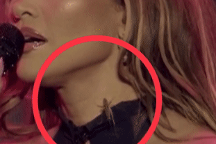 Show diễn kinh hoàng và pha xử lý thượng thừa của Jennifer Lopez