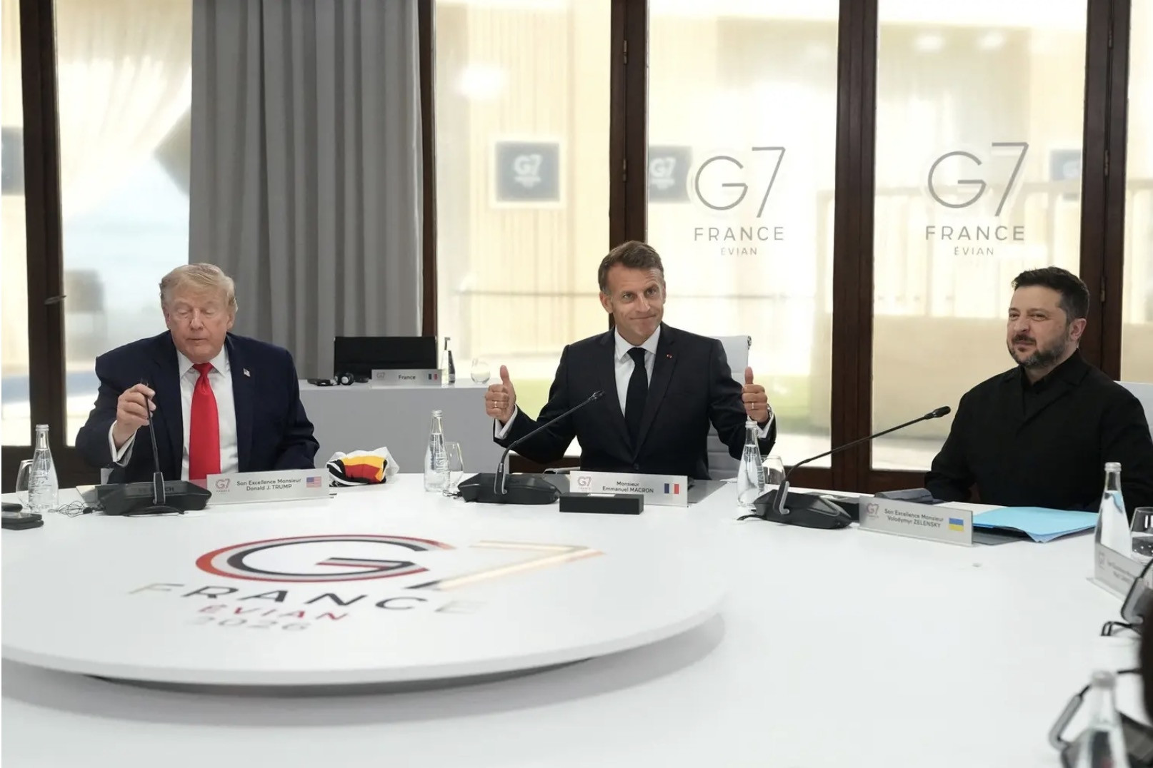 Tổng thống Mỹ, Pháp và Ukraine gặp nhau bên lề Hội nghị G7