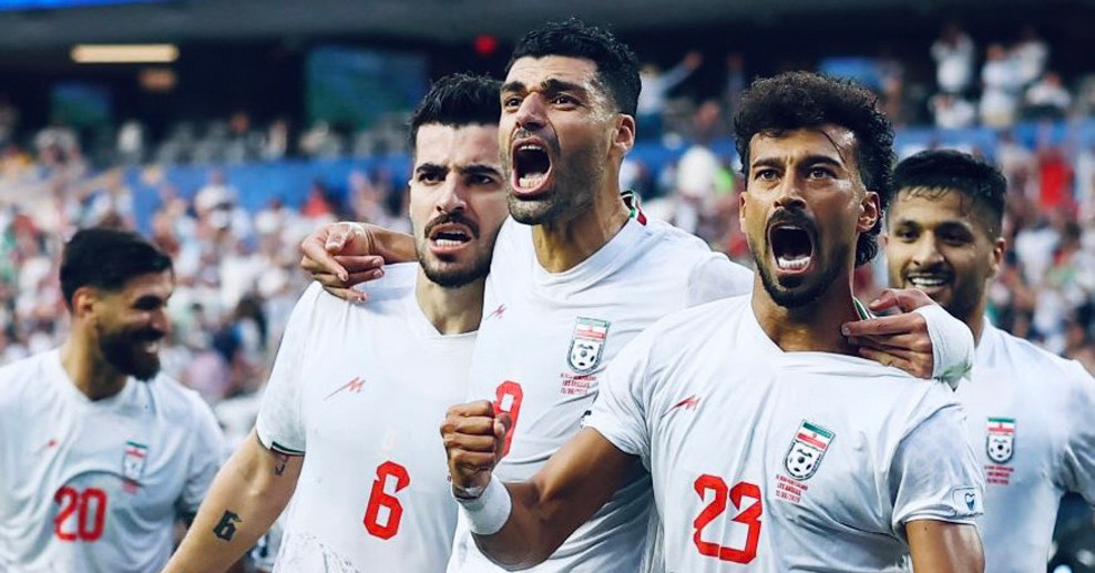 Trực tiếp Iran 1-1 New Zealand: Đôi công siêu hấp dẫn (H1)