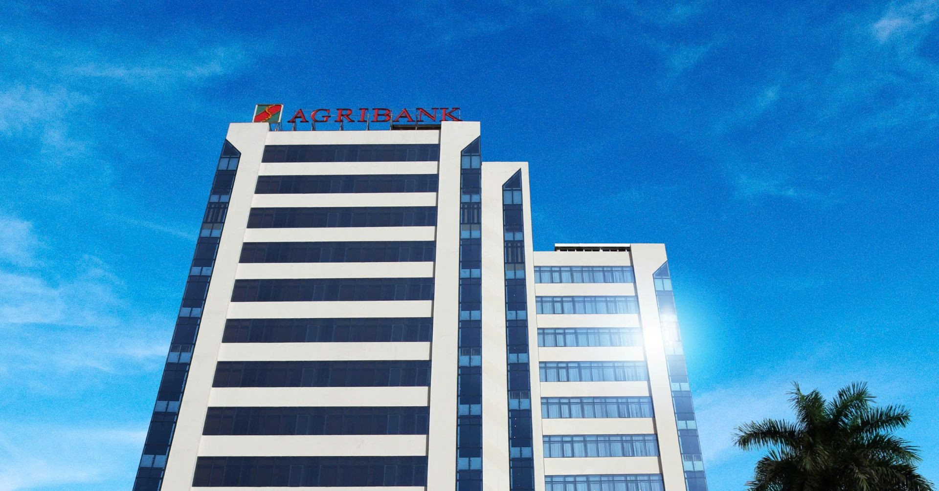Agribank 3 năm liên tiếp góp mặt Top 50 doanh nghiệp lớn nhất Đông Nam Á
