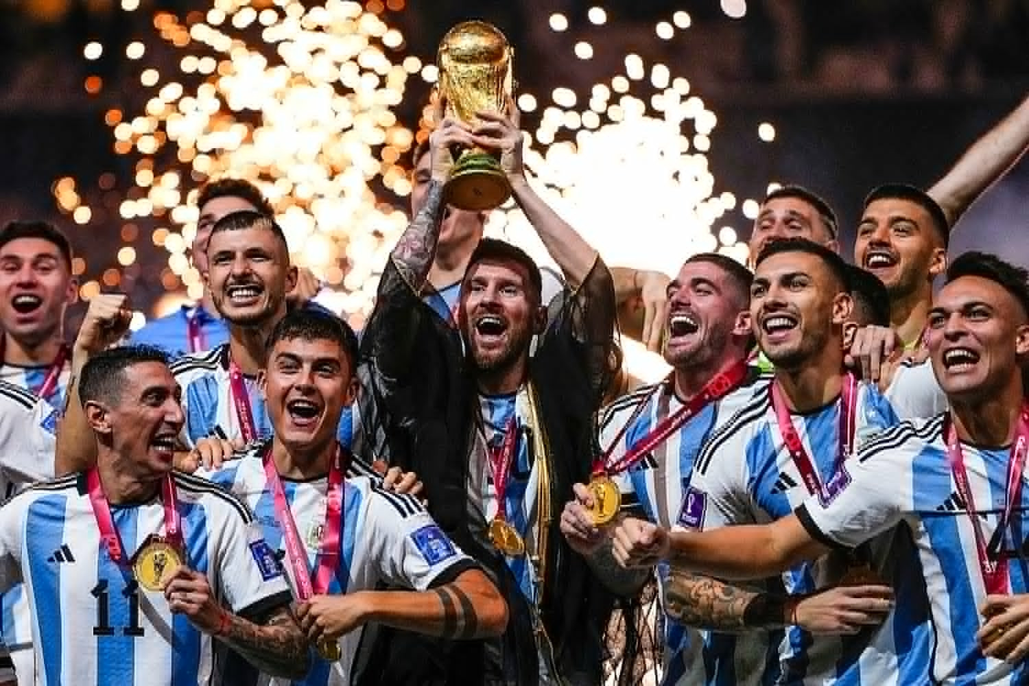 Ai là cầu thủ ghi nhiều bàn nhất lịch sử World Cup?