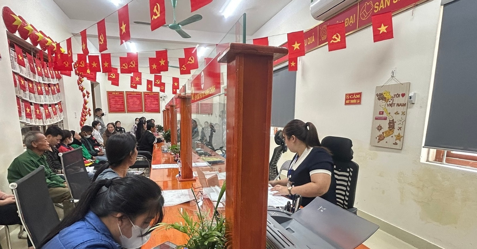 Chính quyền địa phương 2 cấp: Vượt qua &amp;apos;cú sốc chuyển đổi&amp;apos; để vươn xa