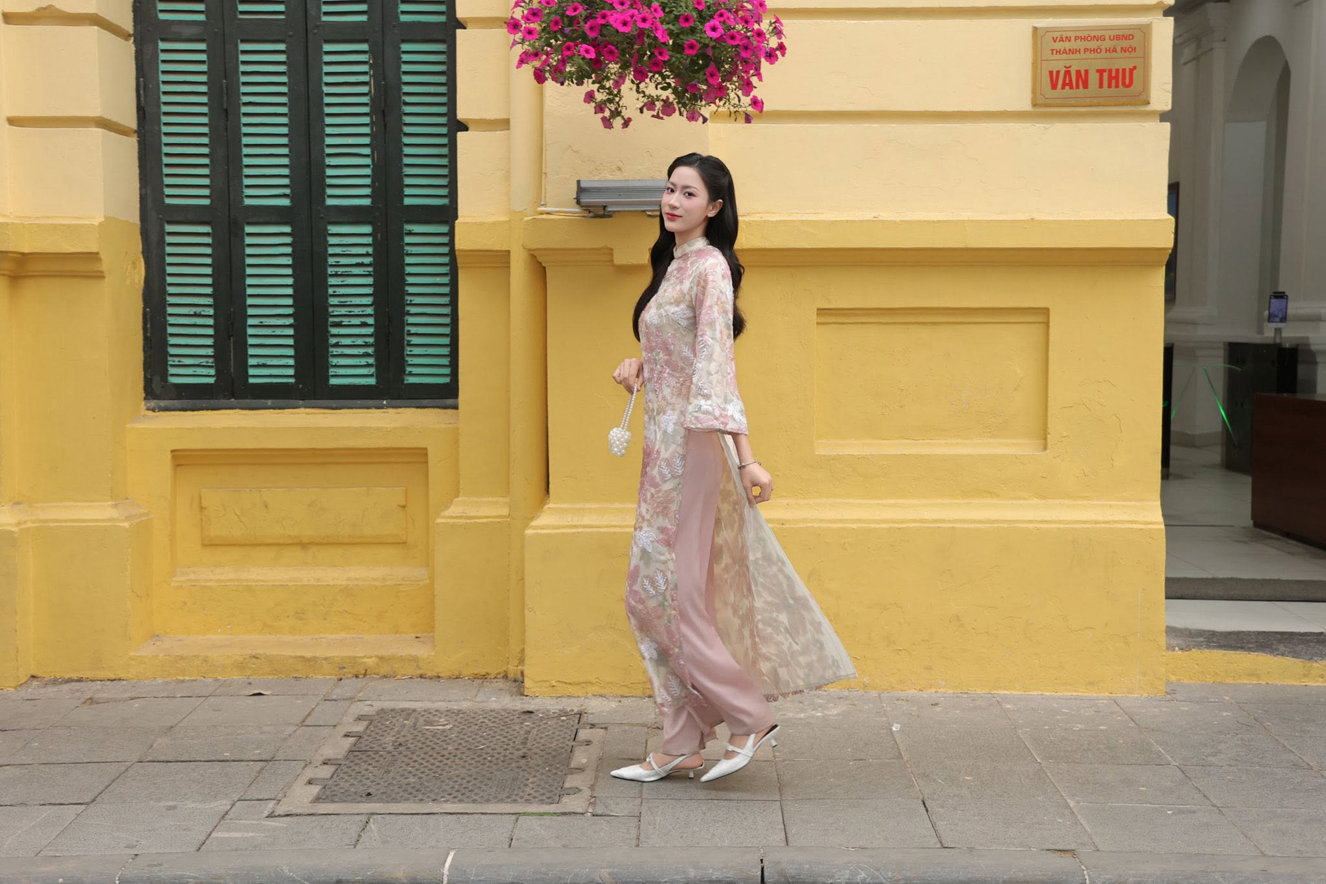 kieu trinh 2.jpg
