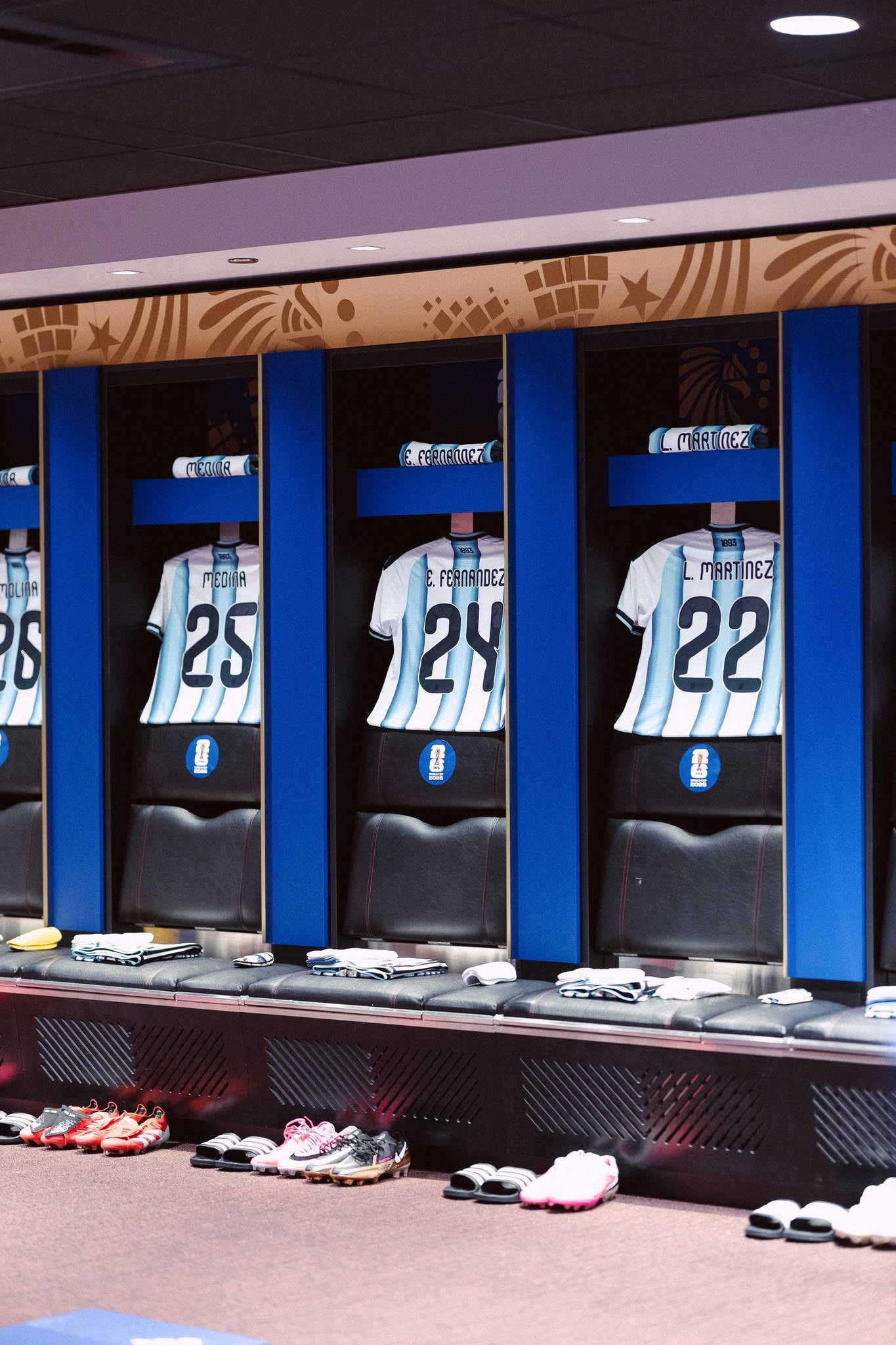 https://vms-files.vietnamnet.vn/vps_images_publish/000001/000003/2026/6/17/messi-argentina-2-573.jpg