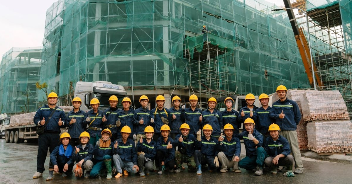 Ngày càng nhiều lao động phổ thông chọn nghề công nhân xây dựng