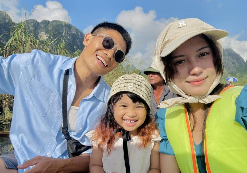 batch_vo dien vien phuong nam ta mua do1 17571568912581762728157 1757161922311 17571619227211342323935.jpg