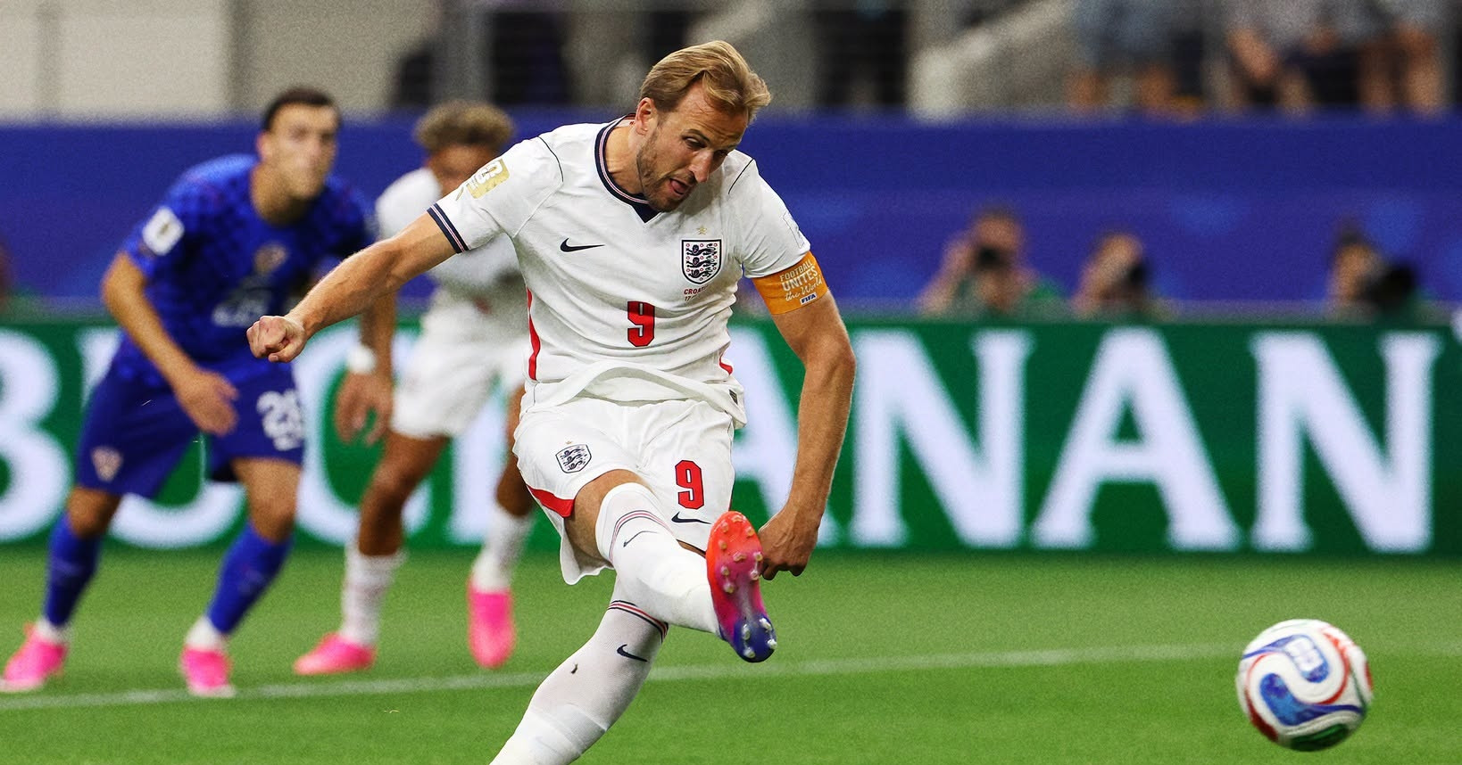 Harry Kane chói sáng, tuyển Anh thắng Croatia siêu kịch tính