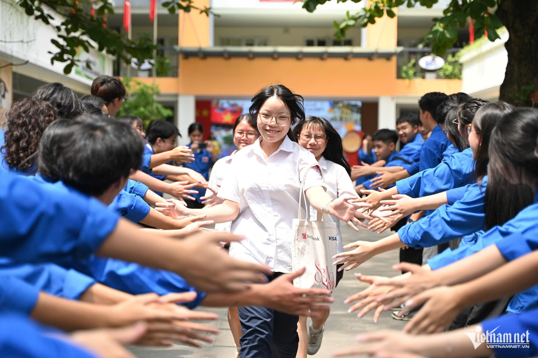 W-Ảnh Nguyễn Huy b.jpg