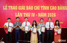 W-Báo chí.jpg