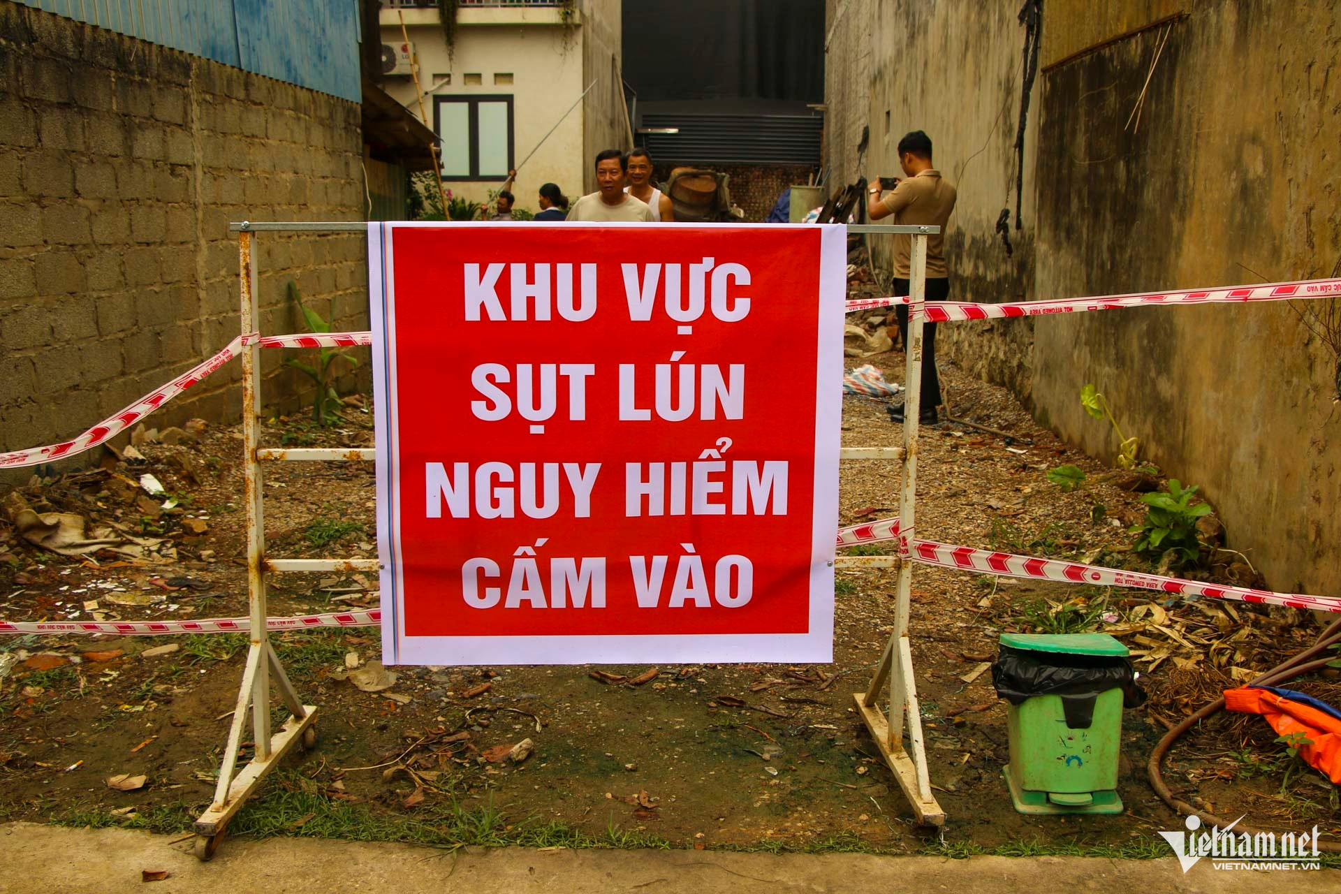 W-Hố sụt lún thái nguyên_14.JPG.jpg