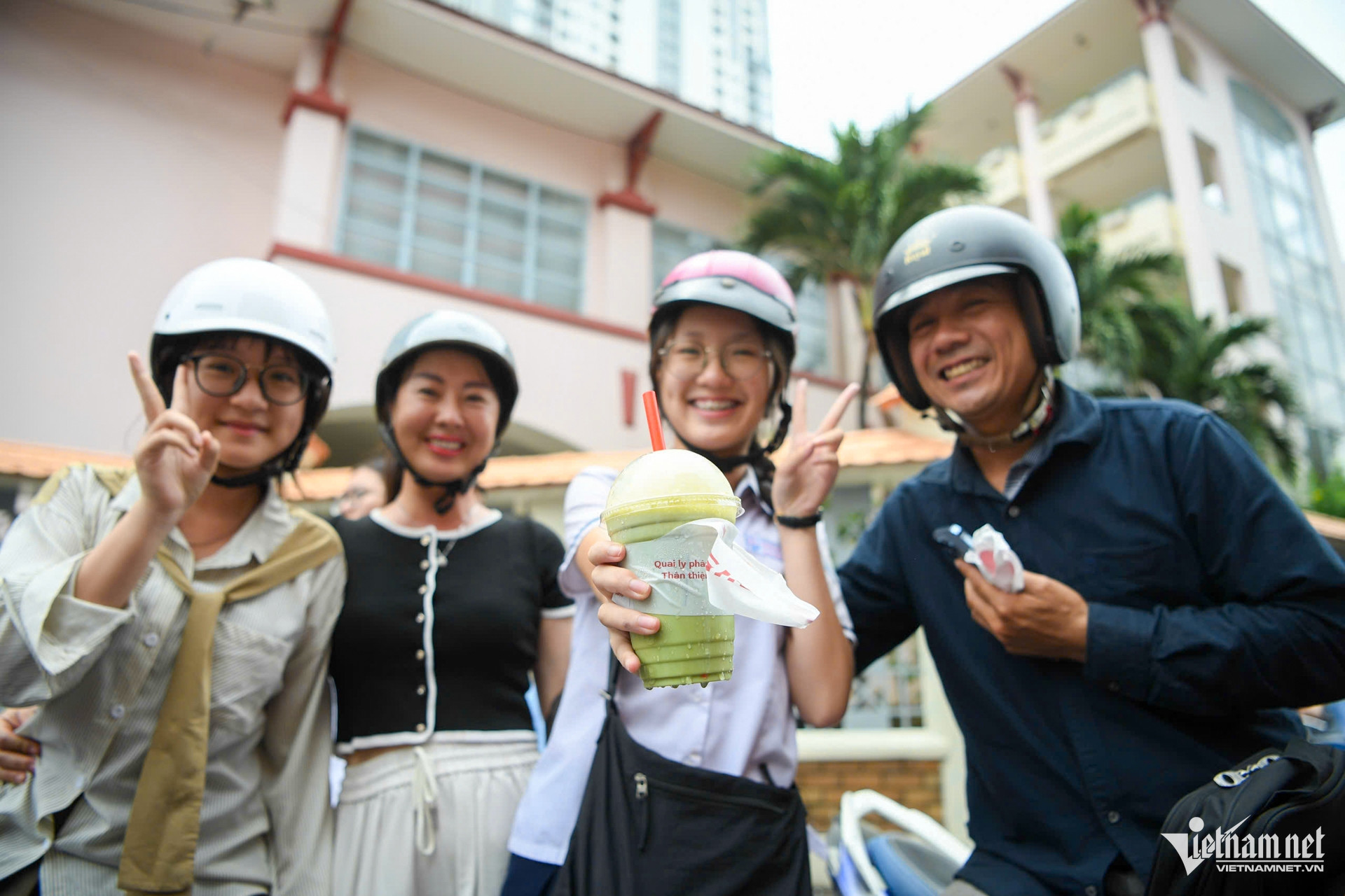 W-thi 10 TPHCM   Tuấn Hùng.jpg