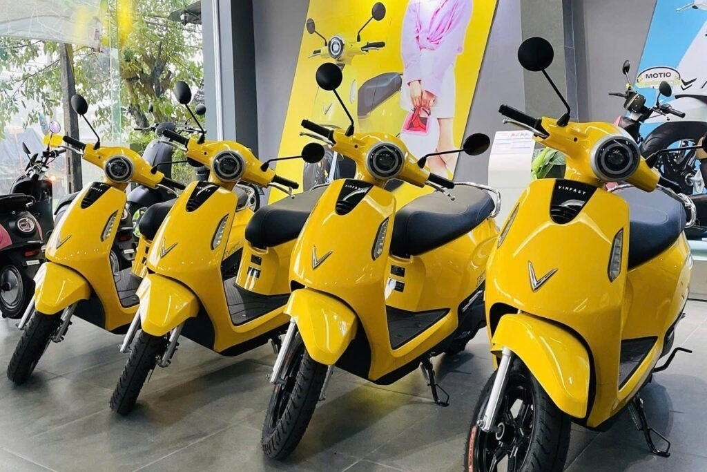 Xe máy điện dưới 20 triệu không cần bằng lái cho học sinh, nên chọn xe nào?