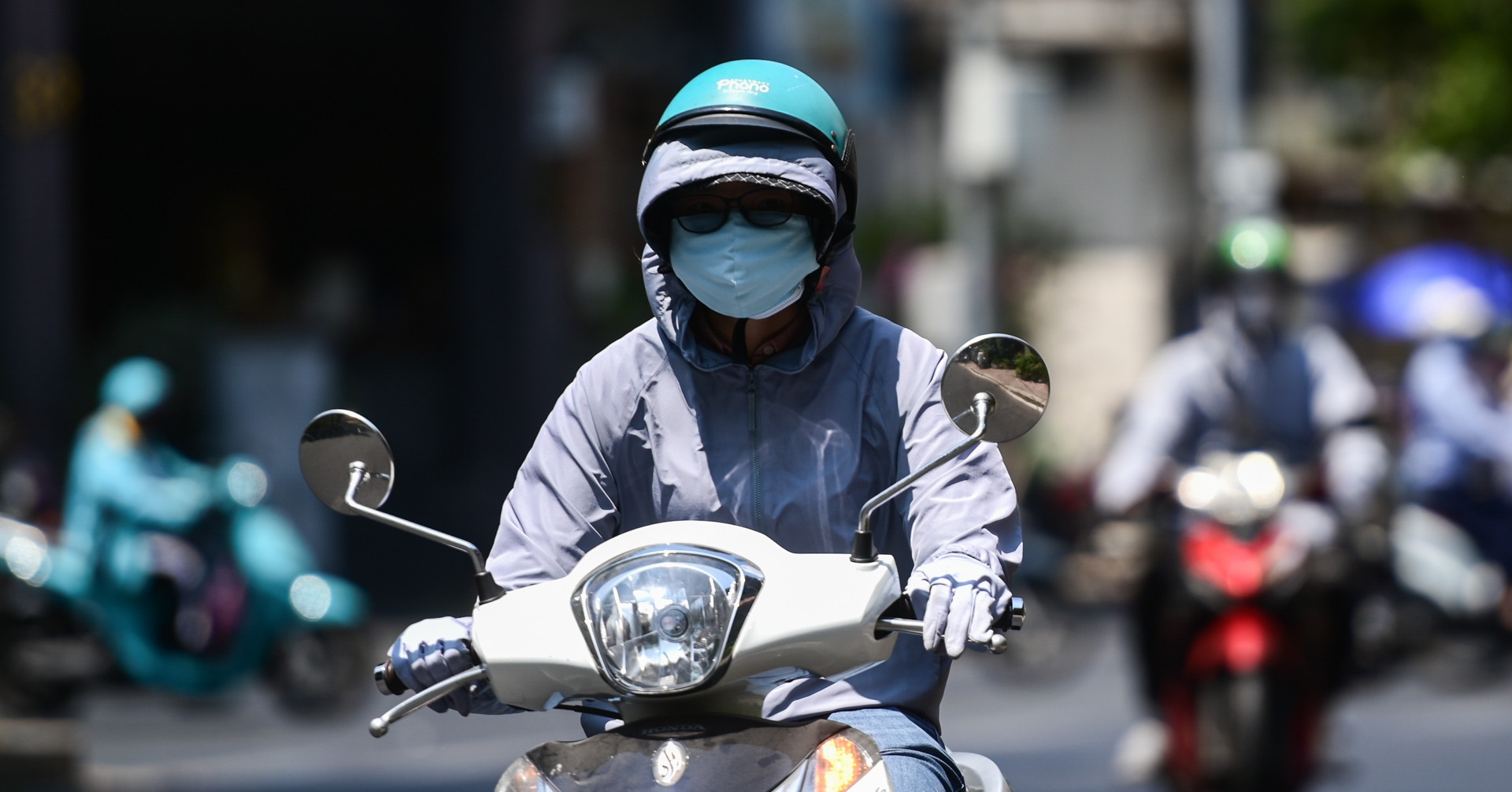 Dự báo thời tiết 20/6/2026: Hà Nội nắng nóng 37 độ, vùng núi miền Bắc vẫn mưa giông