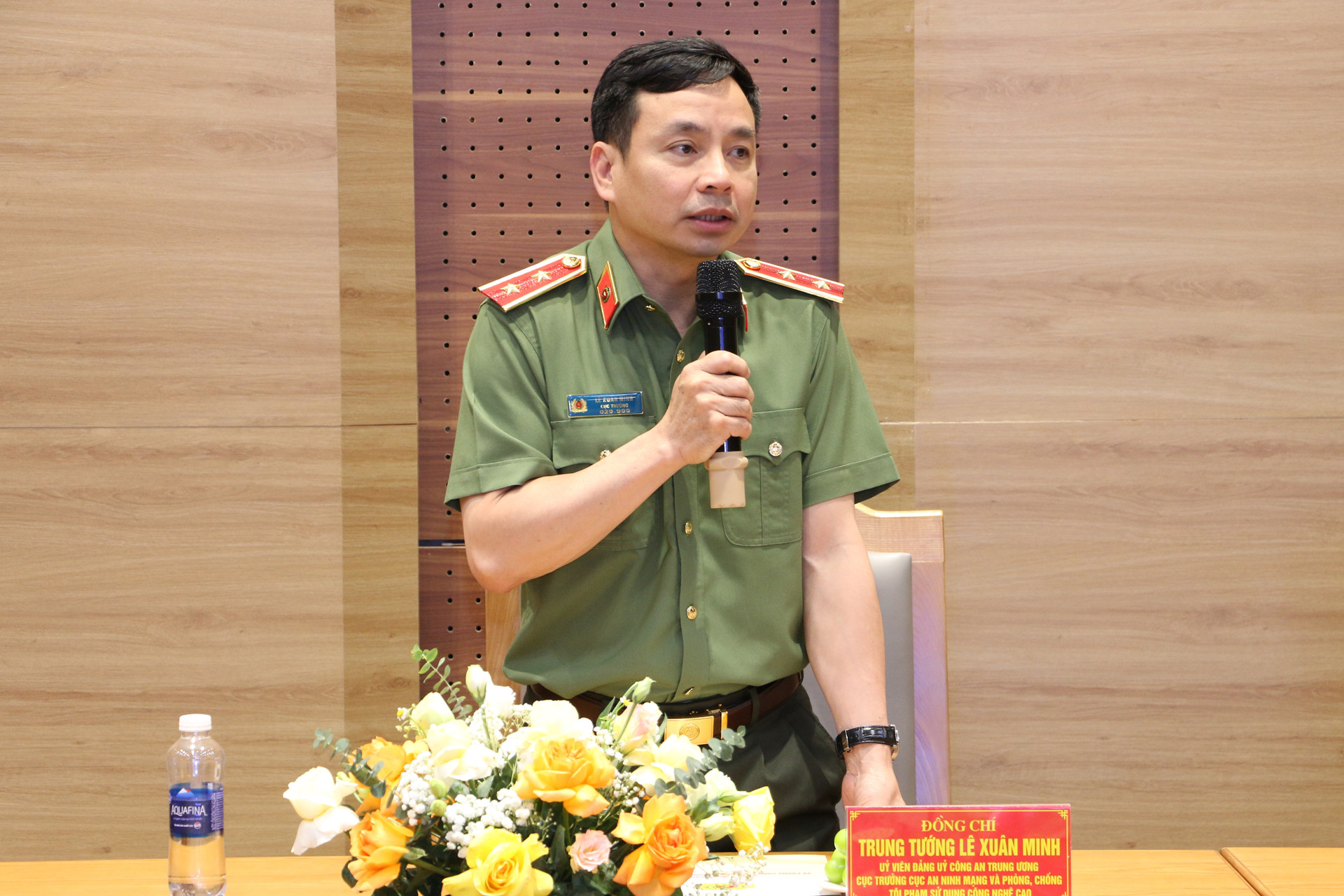 an ninh mang.JPG