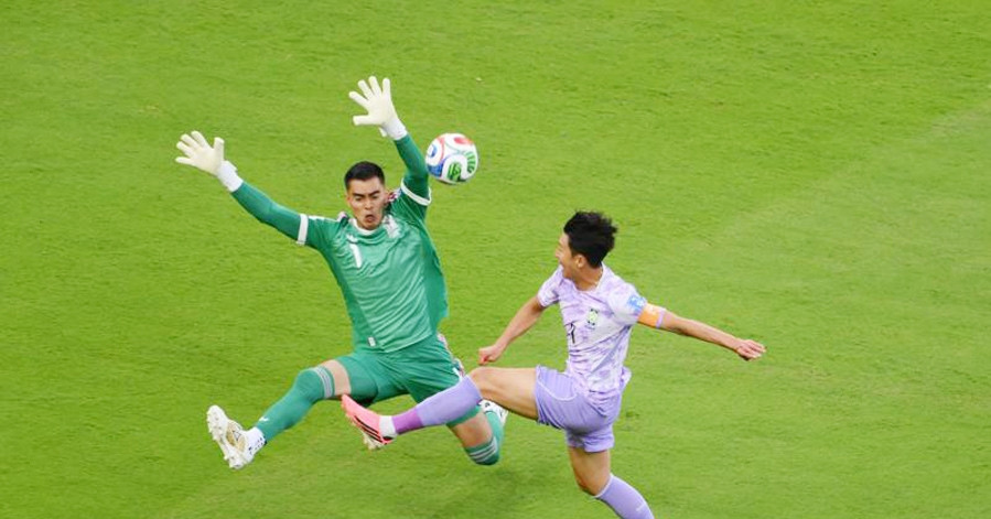 Trực tiếp Mexico 1-0 Hàn Quốc: Sai lầm của thủ môn (H2)