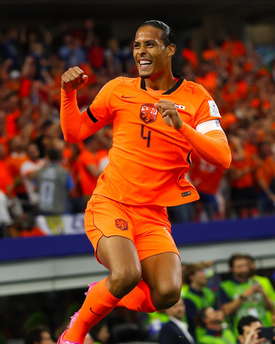 Van Dijk BR F.jpg
