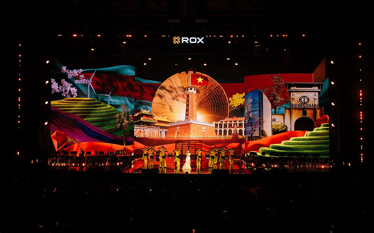 1.ROX Group_html_a2485ea3.jpg