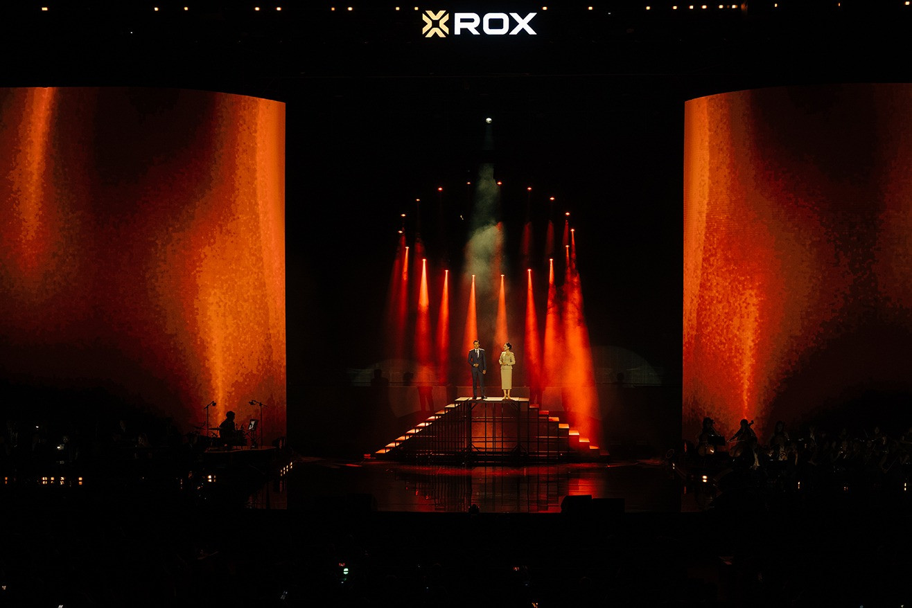 2.ROX Group_html_d5064106.jpg