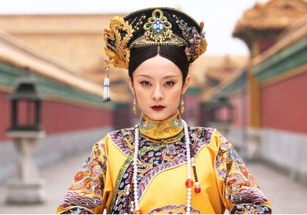 batch_Ton Le Chan Hoan Tru 02.jpg