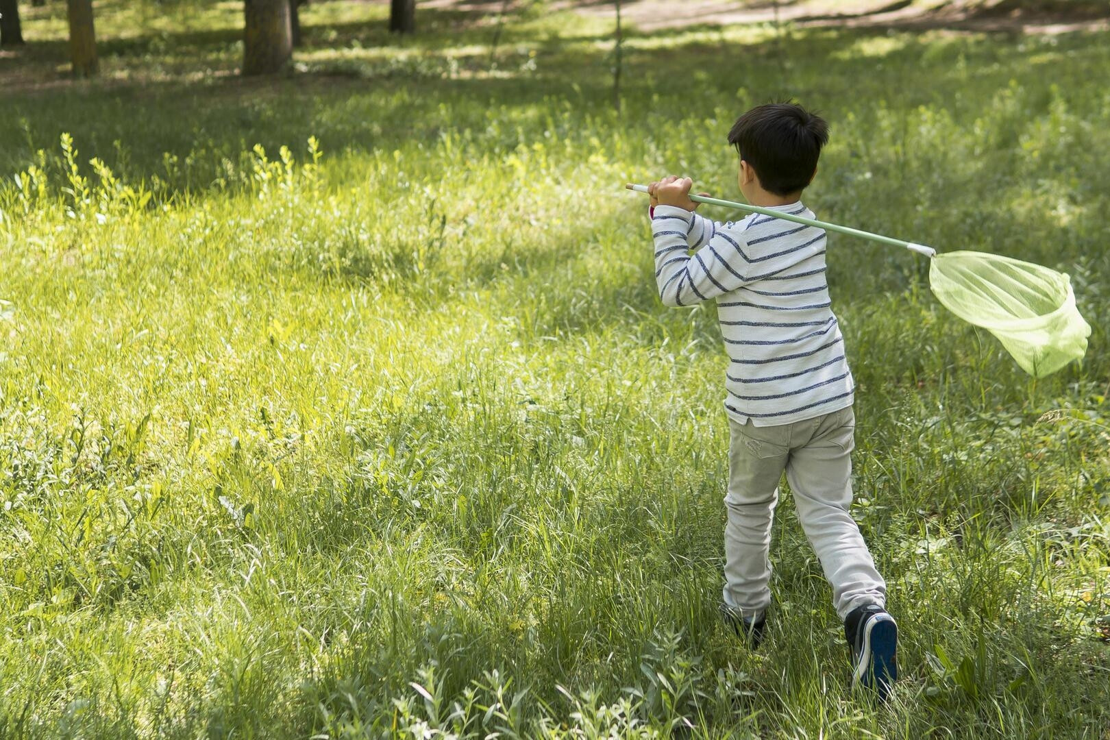 Gửi con về quê nghỉ hè, em út nổi trận lôi đình vì dòng tin nhắn của chị dâu