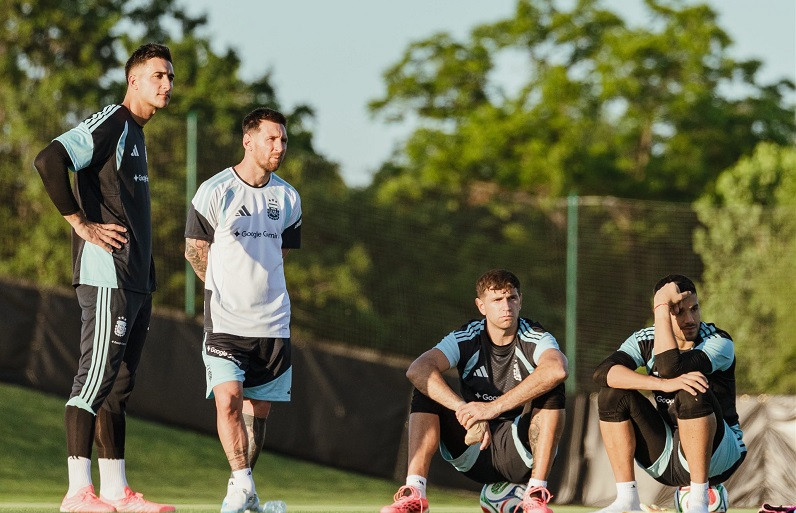 Messi AFA.jpg