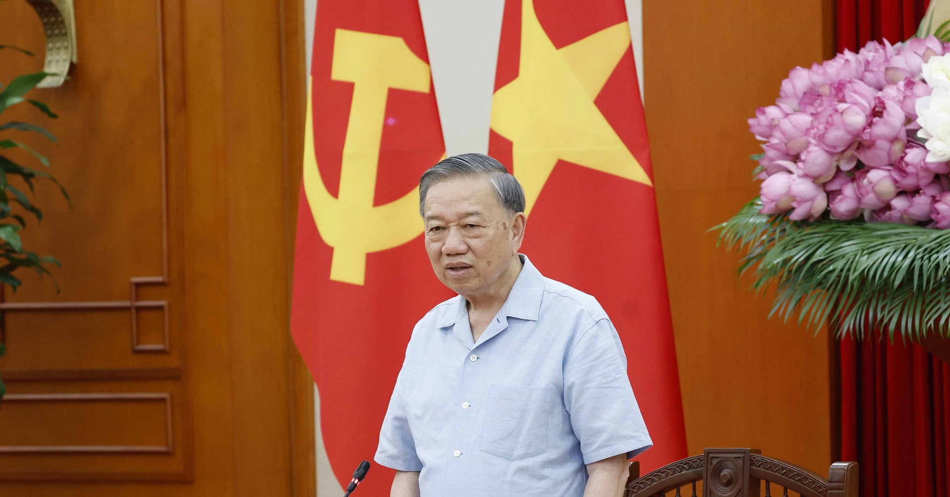 cluster (priority): Báo VietNamNet Focusing on Local Governance and Long-term Accountability
