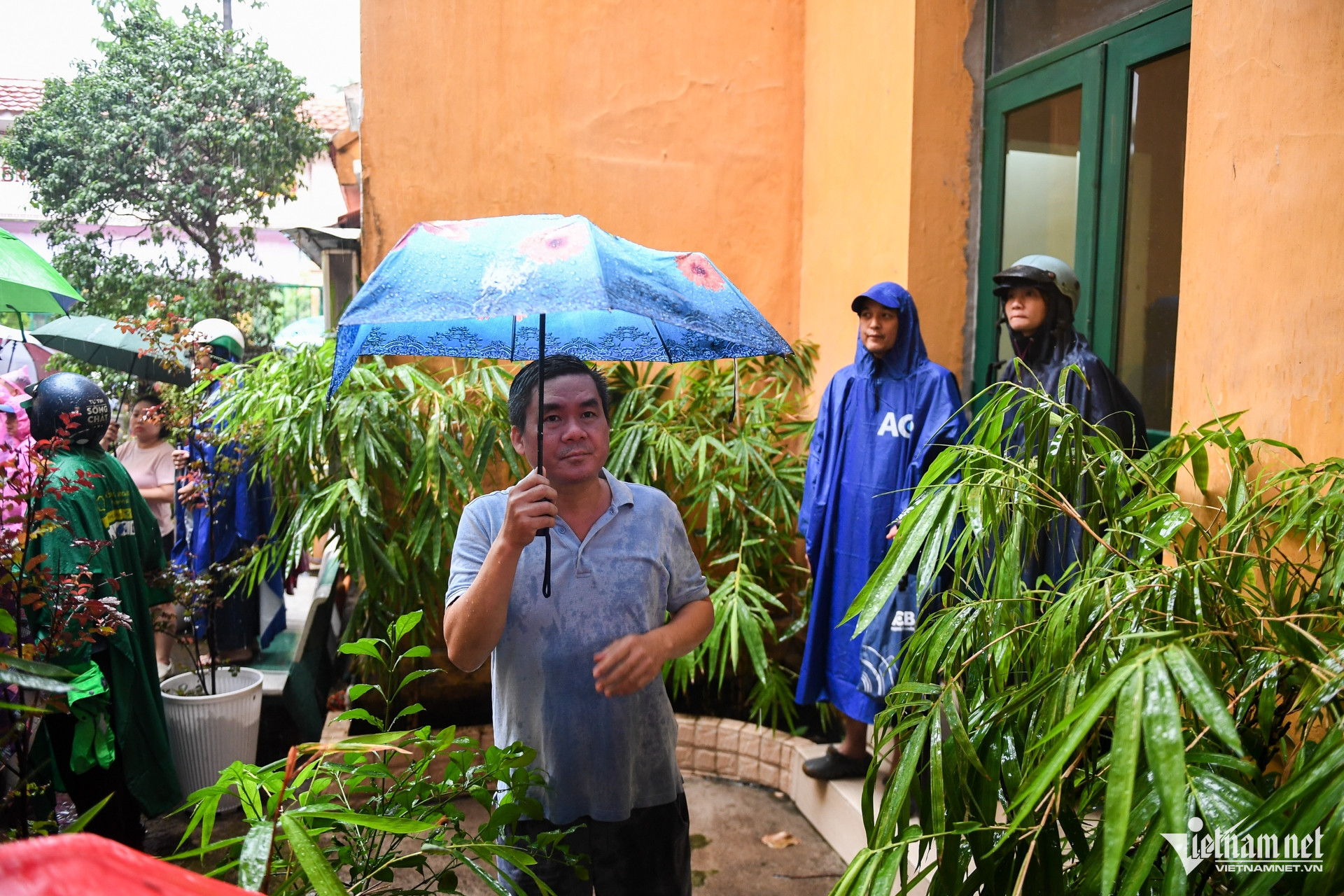 W-thi 10 TPHCM   Nguyễn Huế 10.jpg