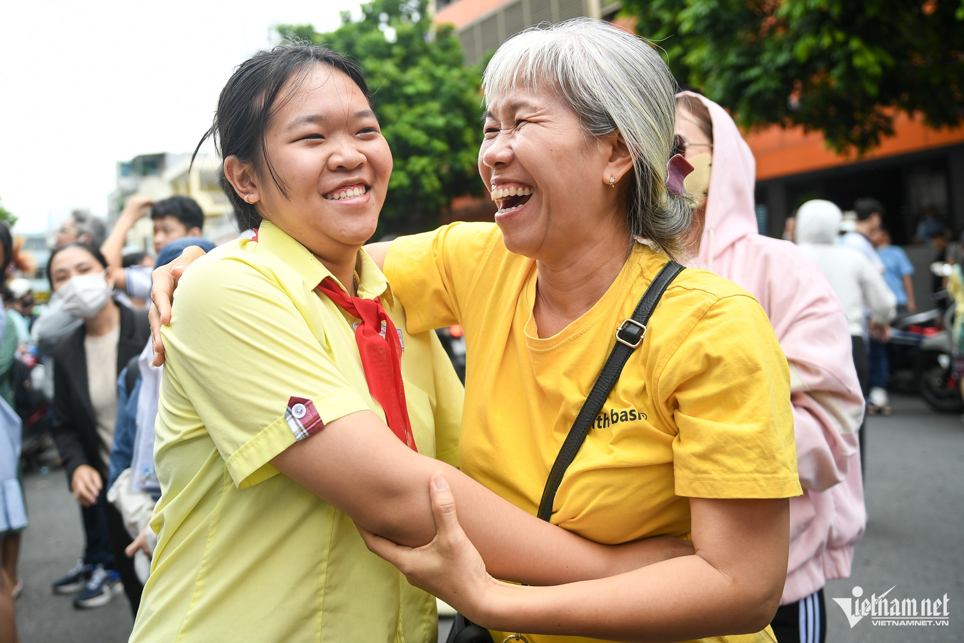 W-thi 10 TPHCM Nguyễn Huế 11.jpg