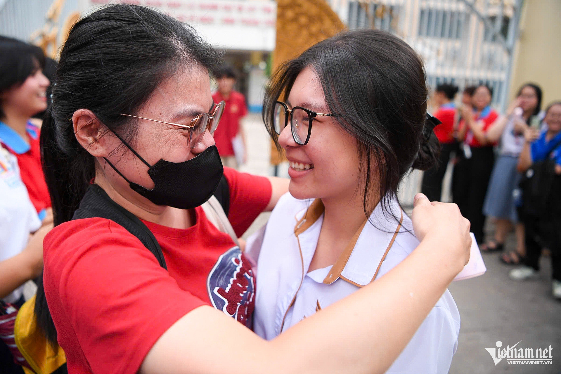 W-thi 10 TPHCM   Tuấn Hùng.jpg