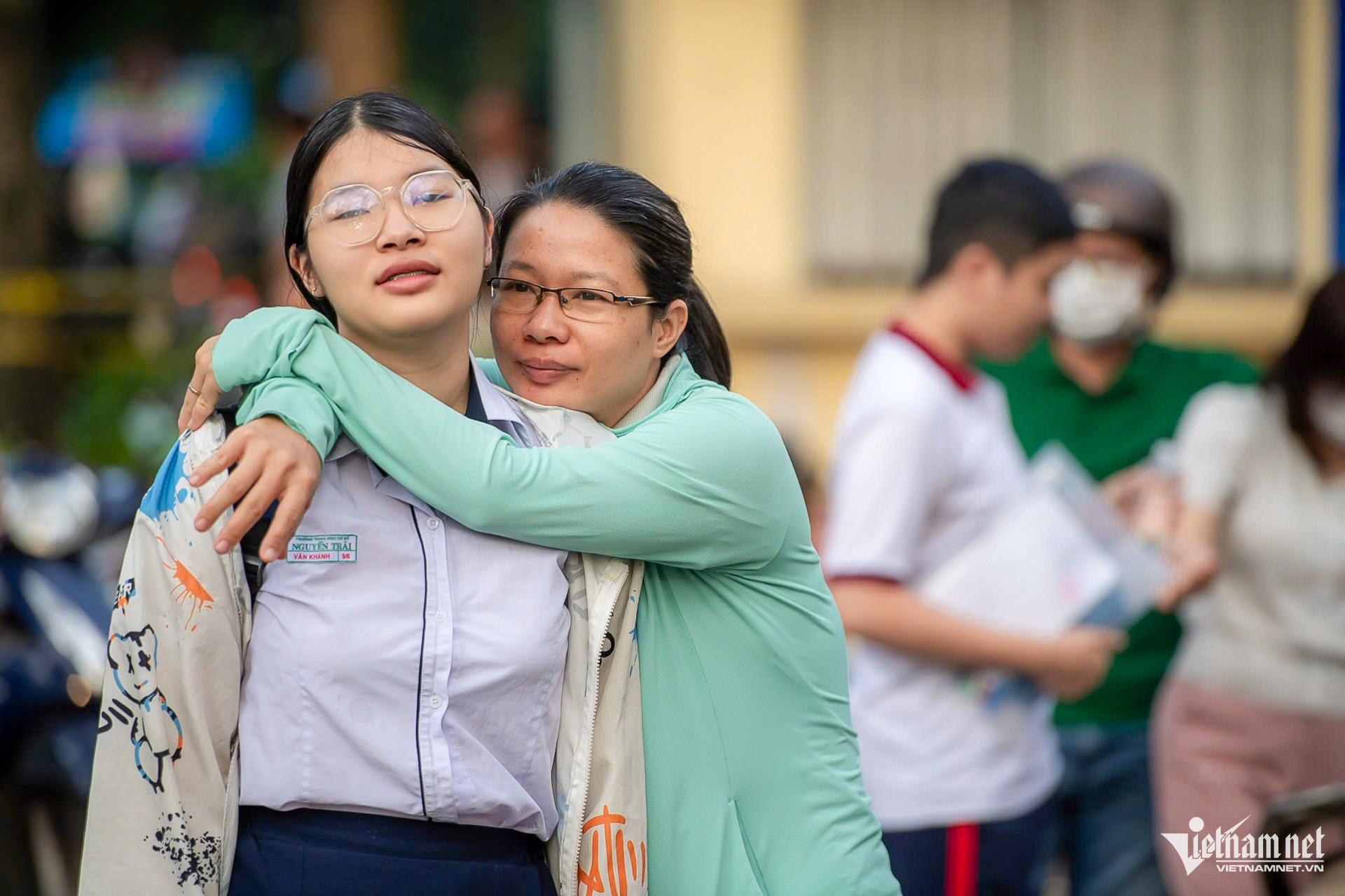 W-thi 10 TPHCM Tuấn Hùng 17.jpg