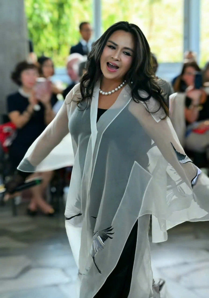 batch_z7957755732075_05c6e32dc42c49f2a85e671d891d2ea9.jpg