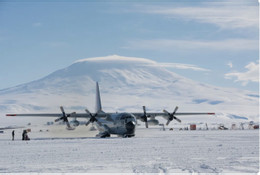 Máy bay vận tải C-130. Ảnh: US Air Force