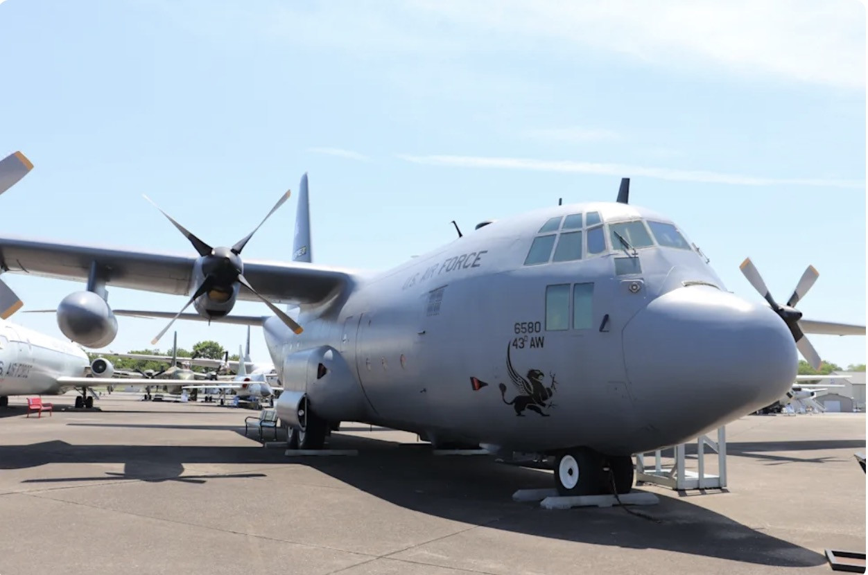 Máy bay vận tải C-130. Ảnh: US Air Force