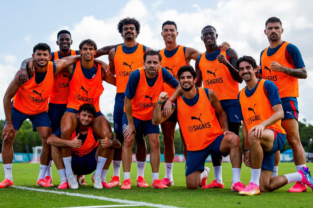 Ronaldo Bo Dao Nha.jpg