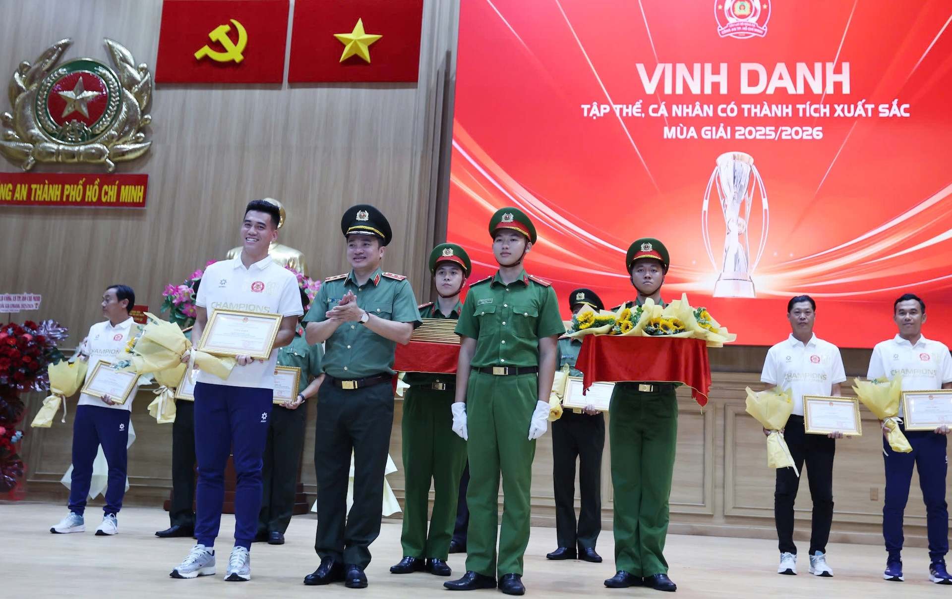 tienlinh_catphcm.jpg