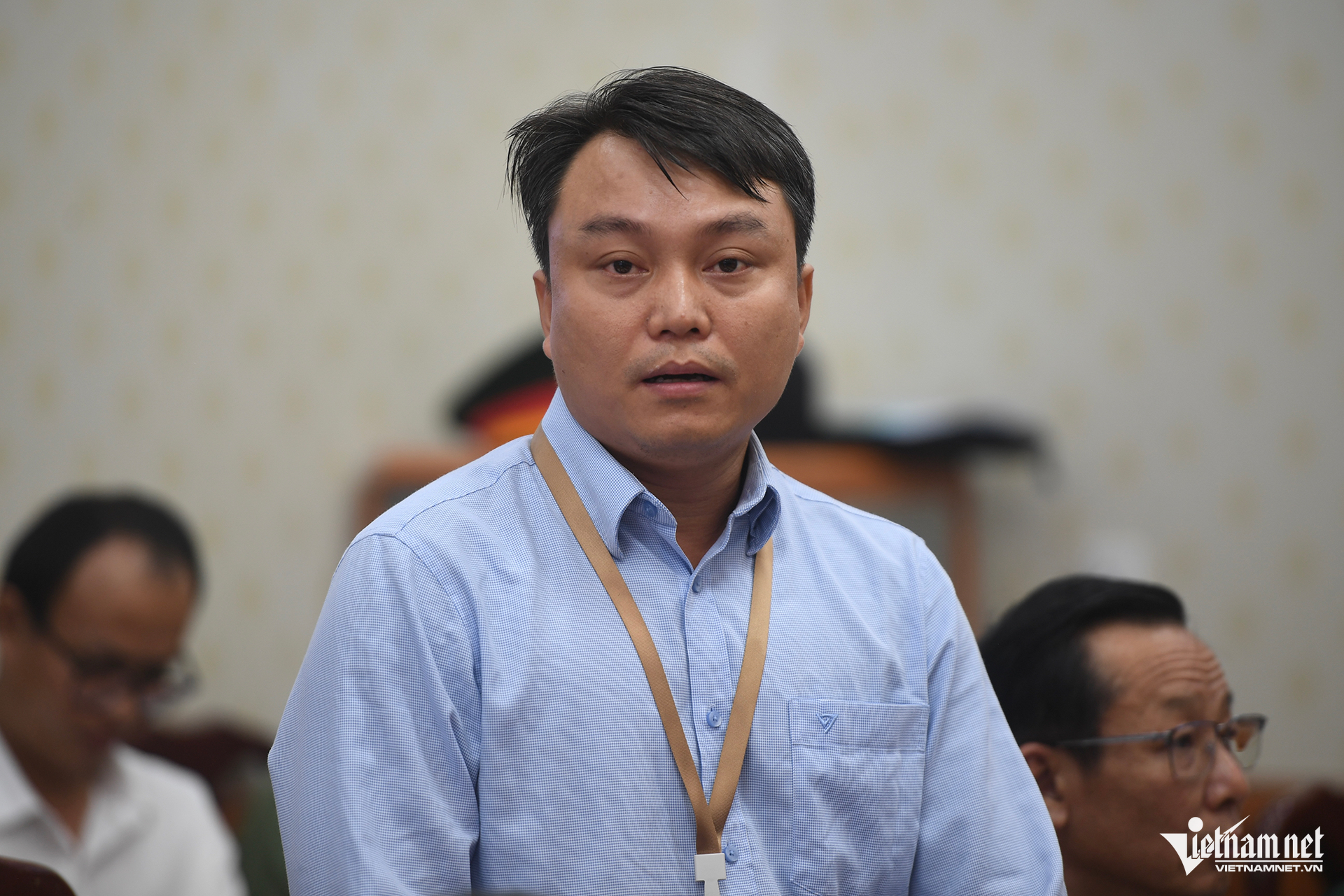 W-chuyên gia 002.png
