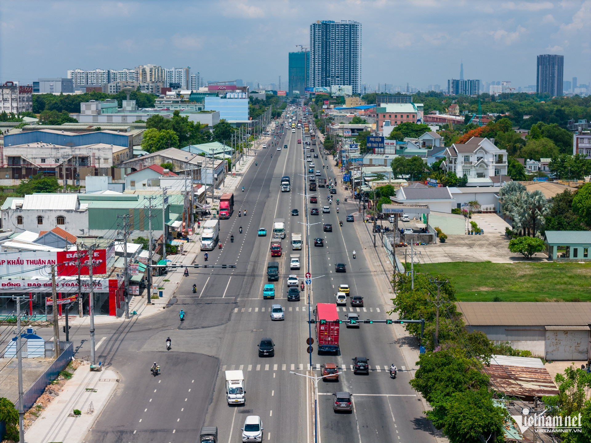 W-quốc lộ 13 Nguyễn Huế 10.jpg
