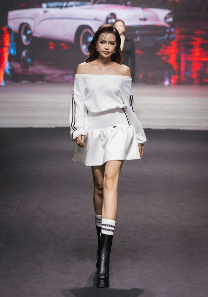 https://static-images.vnncdn.net/vps_images_publish/000001/000003/2026/6/22/batch-4687avifw2026-foto-kiengcan-studio-1782115361-3011.jpg